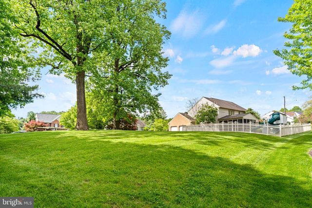 830 OLDE TRAIL RD, Hummelstown, PA 17036
