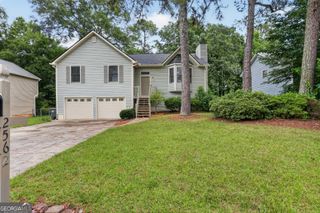2562 Kennesaw Spring Court, Kennesaw, GA 30144