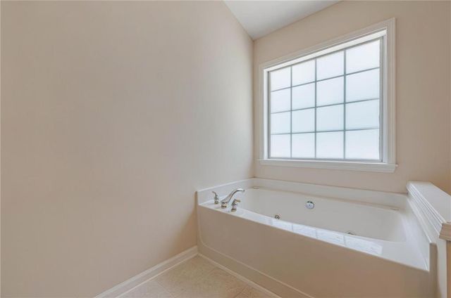 722 Wamock Drive Drive, Alpharetta, GA 30004