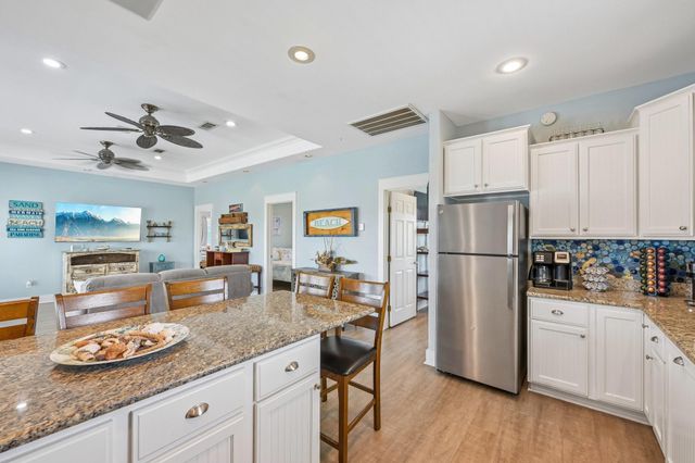 977 Bahama Drive, Crystal Beach, TX 77650