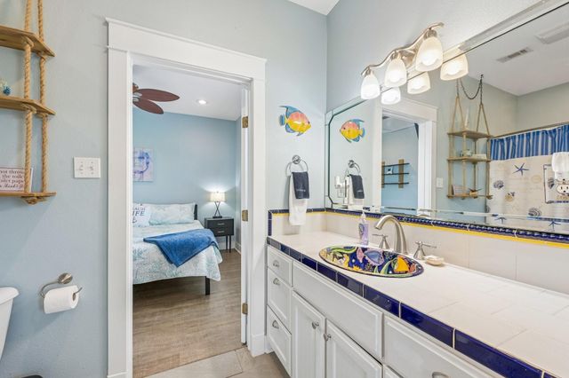 977 Bahama Drive, Crystal Beach, TX 77650