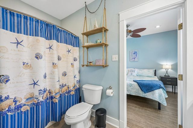 977 Bahama Drive, Crystal Beach, TX 77650