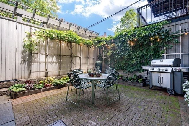 63 Worcester St A, Boston, MA 02118