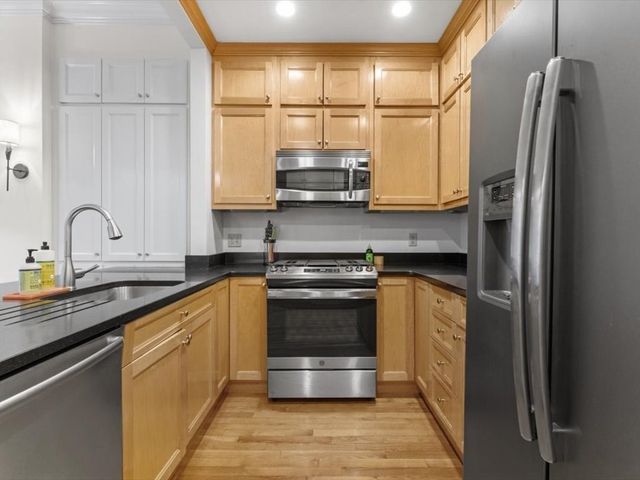 63 Worcester St A, Boston, MA 02118