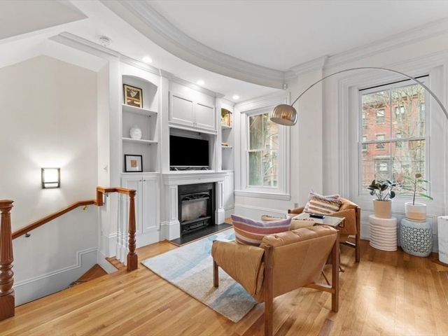 63 Worcester St A, Boston, MA 02118