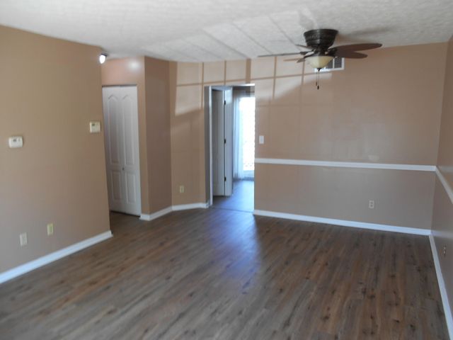 321 Bluegrass Avenue, Southgate, KY 41071