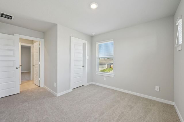 5117 Redbud Valley Drive, Pearland, TX 77584