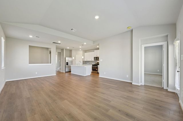 5117 Redbud Valley Drive, Pearland, TX 77584