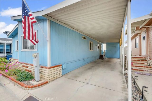 21851 Newland, Huntington Beach, CA 92646