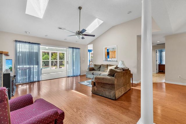 231 Lander Dr., Conway, SC 29526