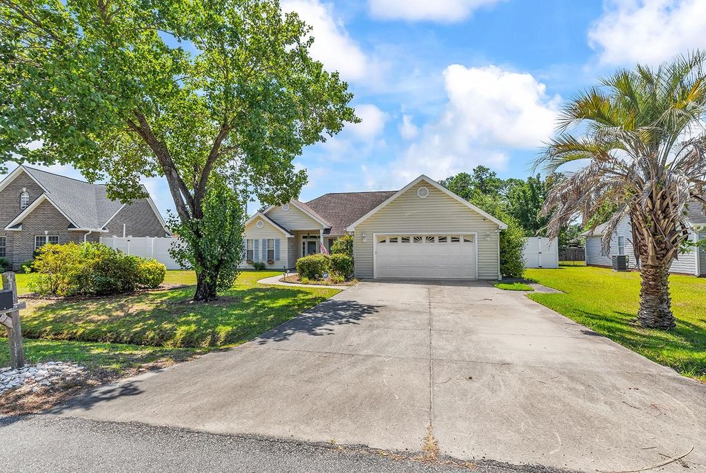 231 Lander Dr., Conway, SC 29526