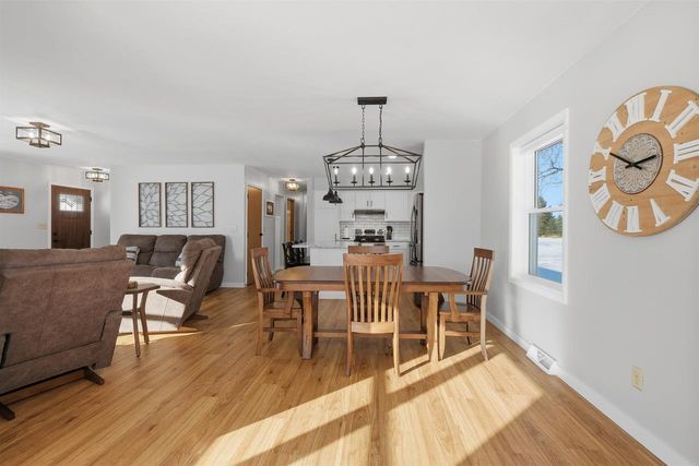 W5938 Hall Road, Poynette, WI 53955