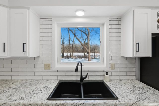 W5938 Hall Road, Poynette, WI 53955