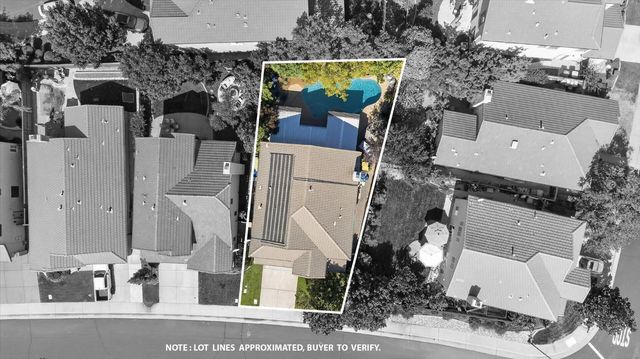 1728 Sevilla Dr, Roseville, CA 95747