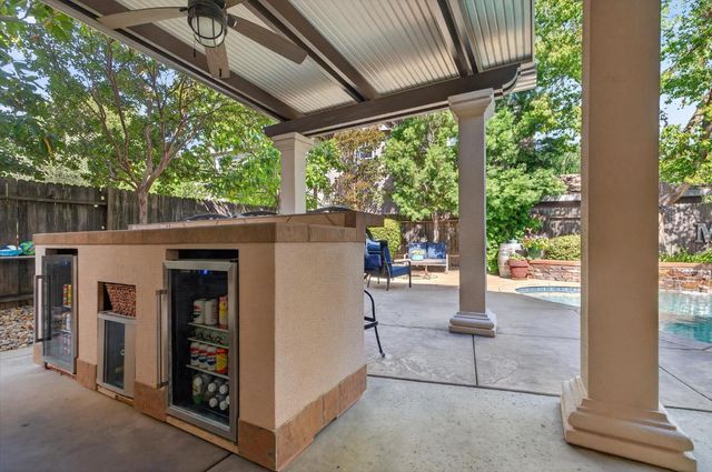 1728 Sevilla Dr, Roseville, CA 95747
