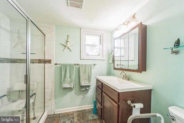 102 BAY CT, Baltimore, MD 21220