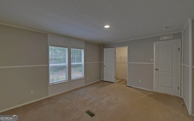 1054 Brookhaven Circle, Toccoa, GA 30577