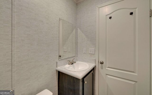 1054 Brookhaven Circle, Toccoa, GA 30577
