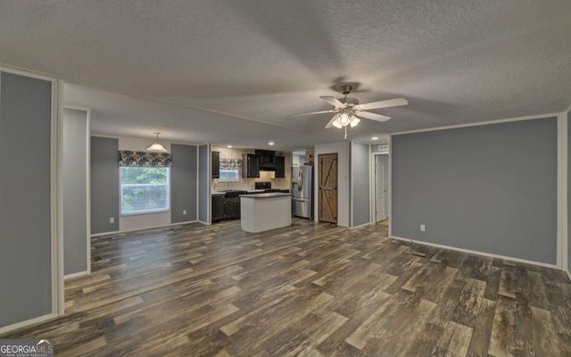 1054 Brookhaven Circle, Toccoa, GA 30577
