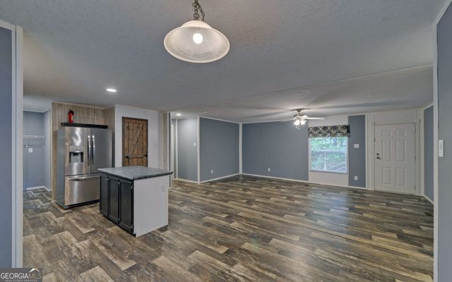 1054 Brookhaven Circle, Toccoa, GA 30577