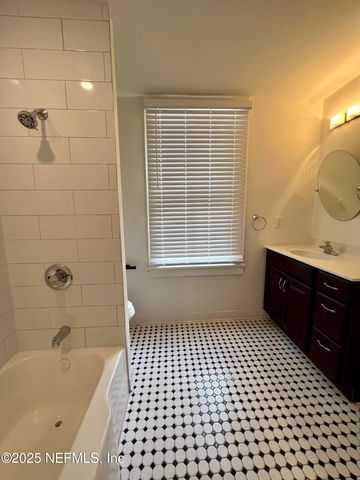 30 SANFORD Street DOWN, St. Johns, FL 32084