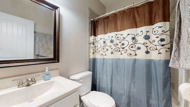 375 Misty Dr, Pleasant View, TN 37146