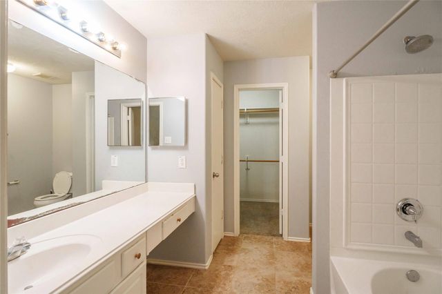 146 N Vesper Bend Circle, The Woodlands, TX 77382