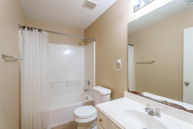 146 N Vesper Bend Circle, The Woodlands, TX 77382
