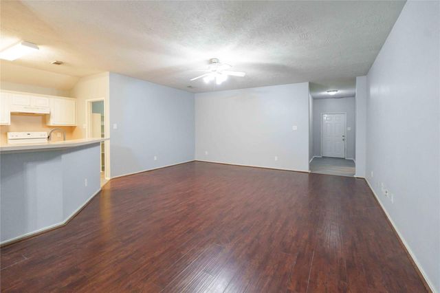 146 N Vesper Bend Circle, The Woodlands, TX 77382