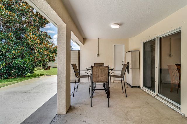 934 Bermuda Avenue, Sebastian, FL 32958