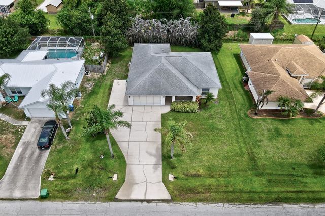 934 Bermuda Avenue, Sebastian, FL 32958