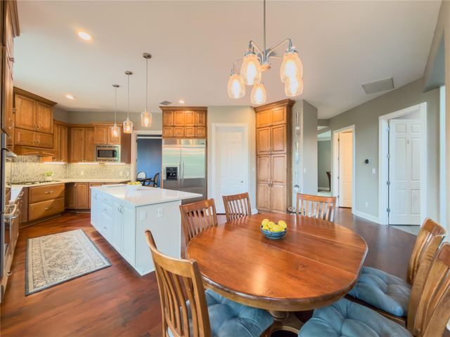 2611 Demona DR, Austin, TX 78733