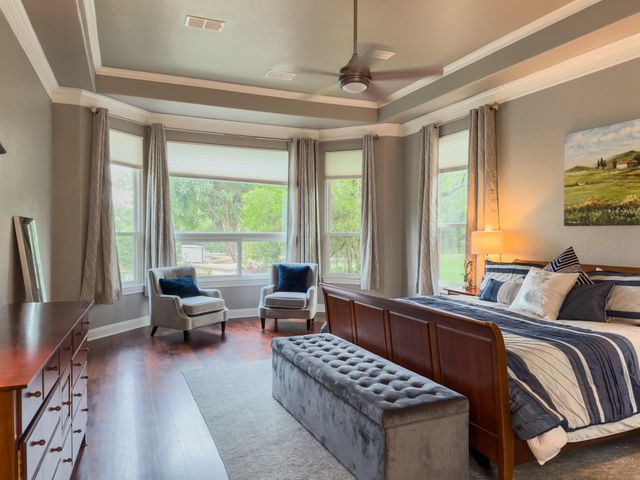 2611 Demona DR, Austin, TX 78733