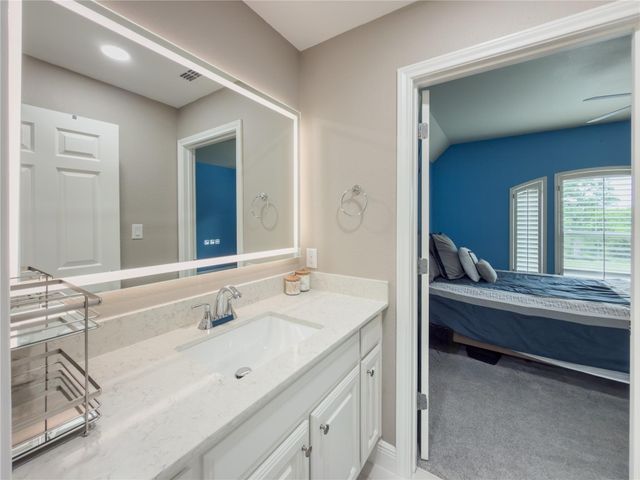 2611 Demona DR, Austin, TX 78733