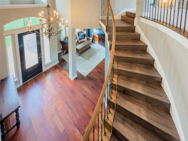 2611 Demona DR, Austin, TX 78733