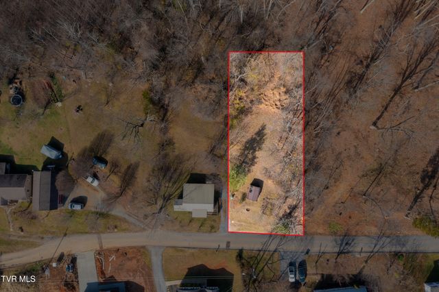 221 Old Siam Road, Elizabethton, TN 37643