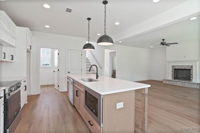 14 Blackberry Boulevard, Pike Road, AL 36064