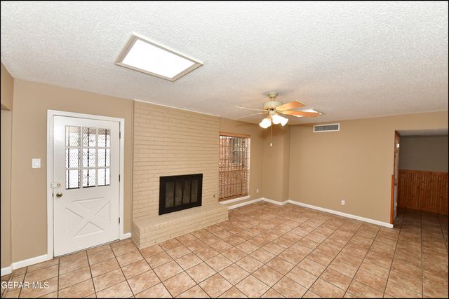 733 CASTILE Avenue, El Paso, TX 79912