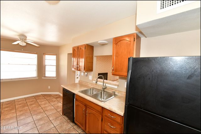 733 CASTILE Avenue, El Paso, TX 79912