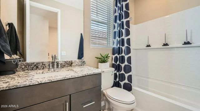 17359 W GRAY FOX Trail, Surprise, AZ 85387