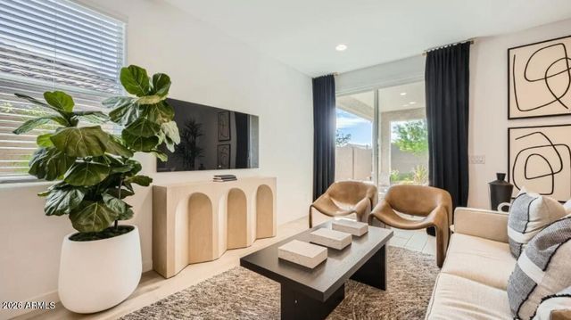 17359 W GRAY FOX Trail, Surprise, AZ 85387