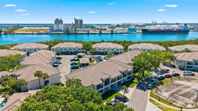 1022 NORMANDY TRACE ROAD, Tampa, FL 33602