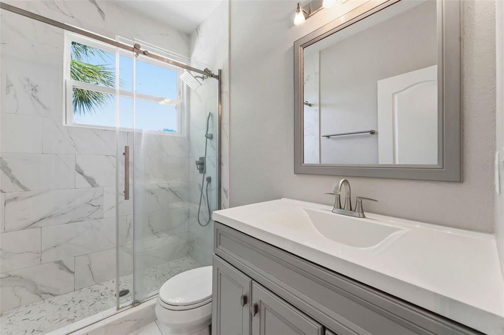 Image 16 of property listing at 1022 NORMANDY TRACE ROAD, Tampa, FL 33602