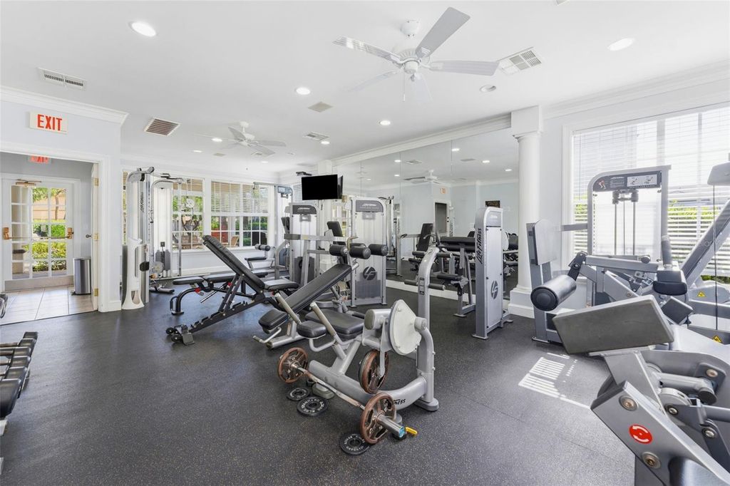 Image 45 of property listing at 1022 NORMANDY TRACE ROAD, Tampa, FL 33602