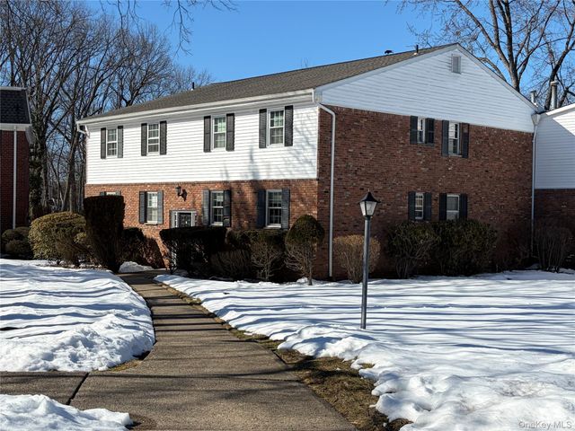 7 Essex Lane B3, Suffern, NY 10901