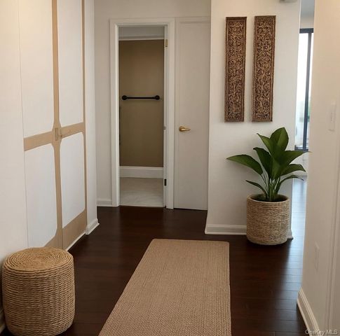 7 Essex Lane B3, Suffern, NY 10901