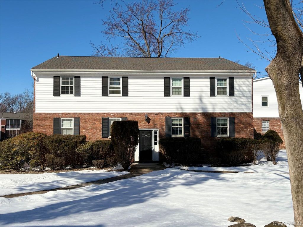 7 Essex Lane B3, Suffern, NY 10901