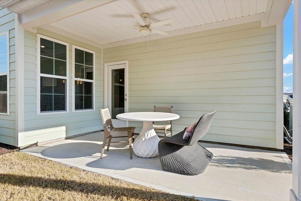 Image 26 of property listing at 222 Crosswick Street, Summerville, SC 29483
