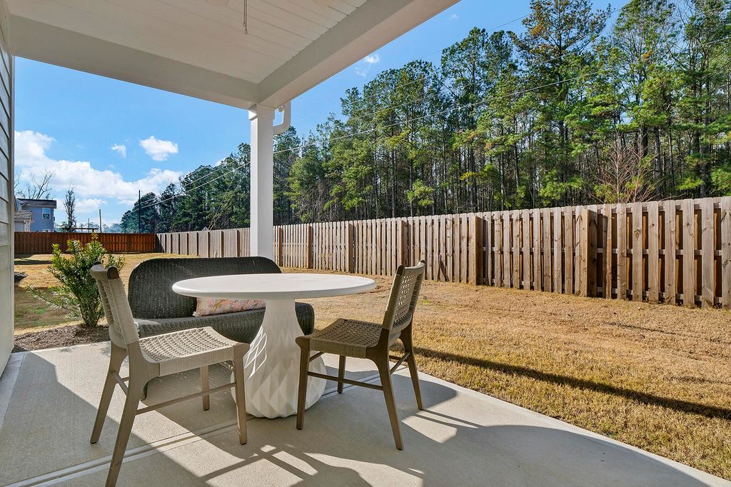 Image 27 of property listing at 222 Crosswick Street, Summerville, SC 29483