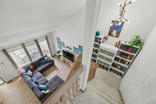 4425 Mills Civic Parkway 405, West Des Moines, IA 50265